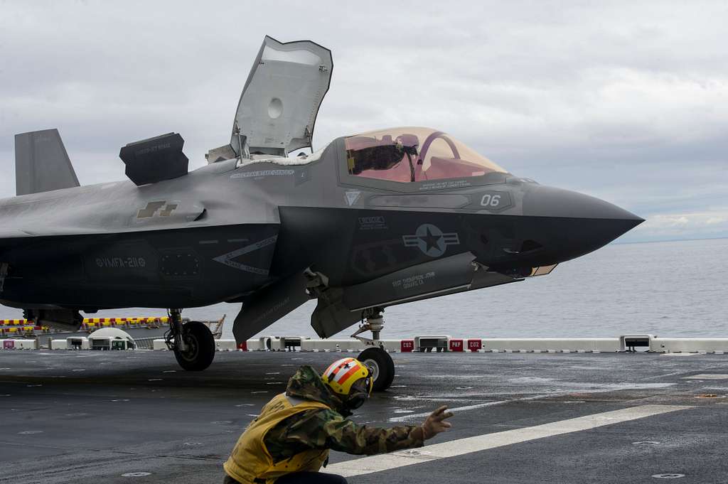 A $135 Million Nightmare: The Cost Of The F-35B Lightning II Crash ...